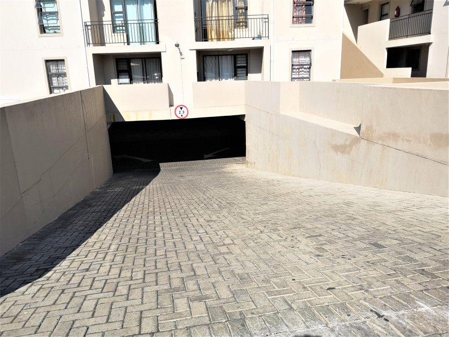 2 Bedroom Property for Sale in Fairview Golf Estate Western Cape